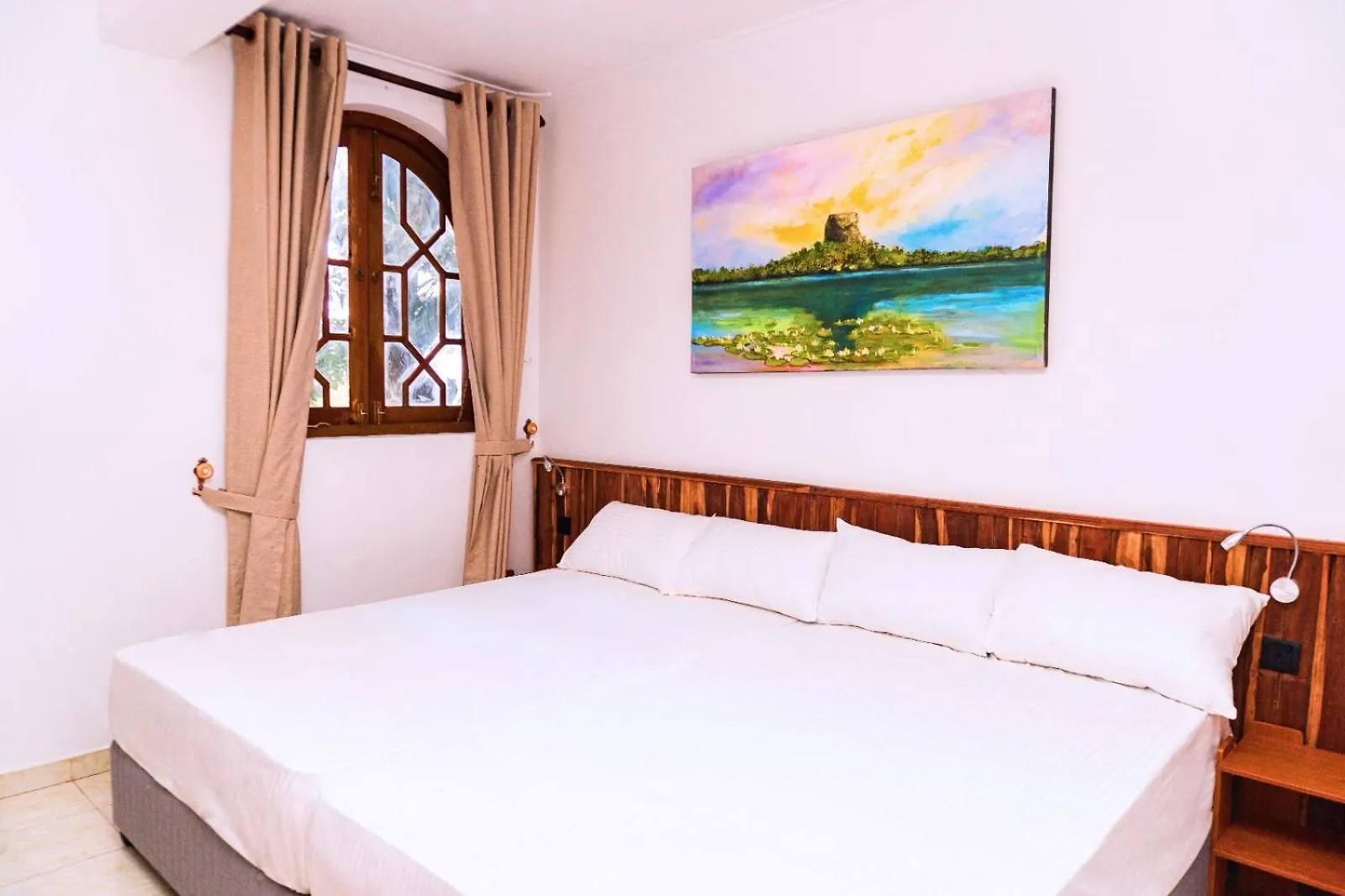 Avocado Retreat Daire Kandy